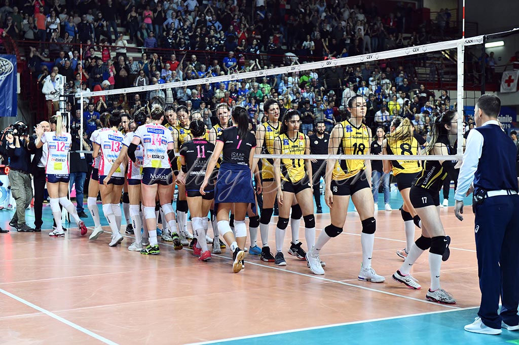 Igor NO-VakifBank Istanbul (33)